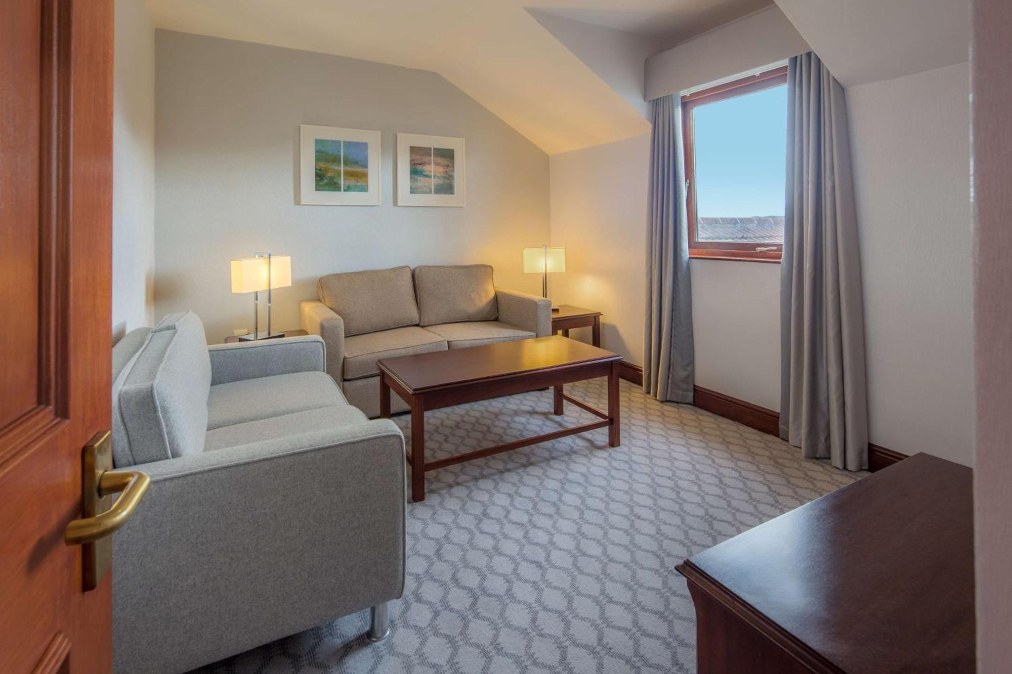Hilton East Midlands Airport Hotel Kegworth Ngoại thất bức ảnh