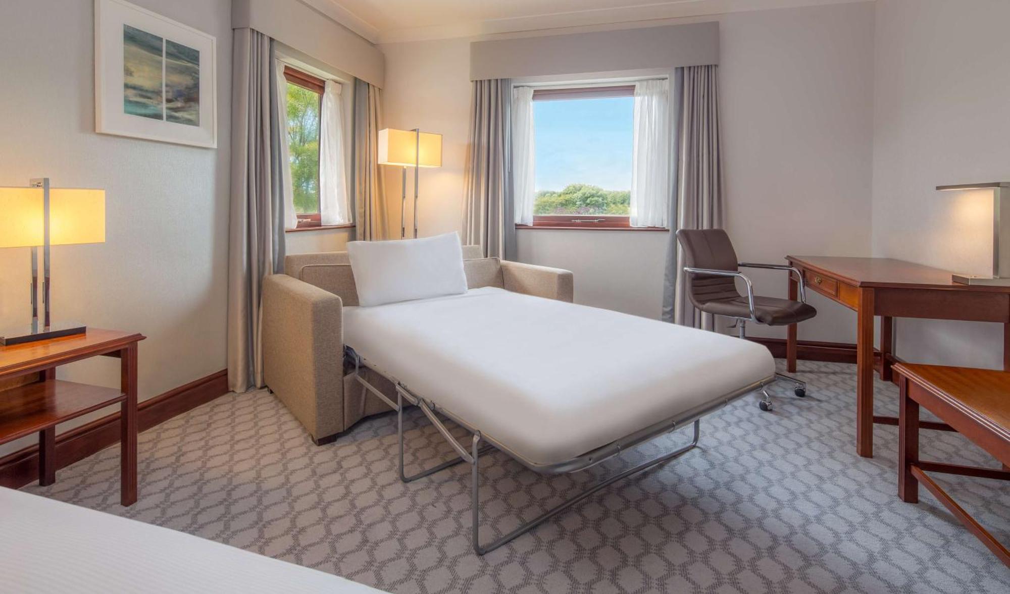 Hilton East Midlands Airport Hotel Kegworth Ngoại thất bức ảnh